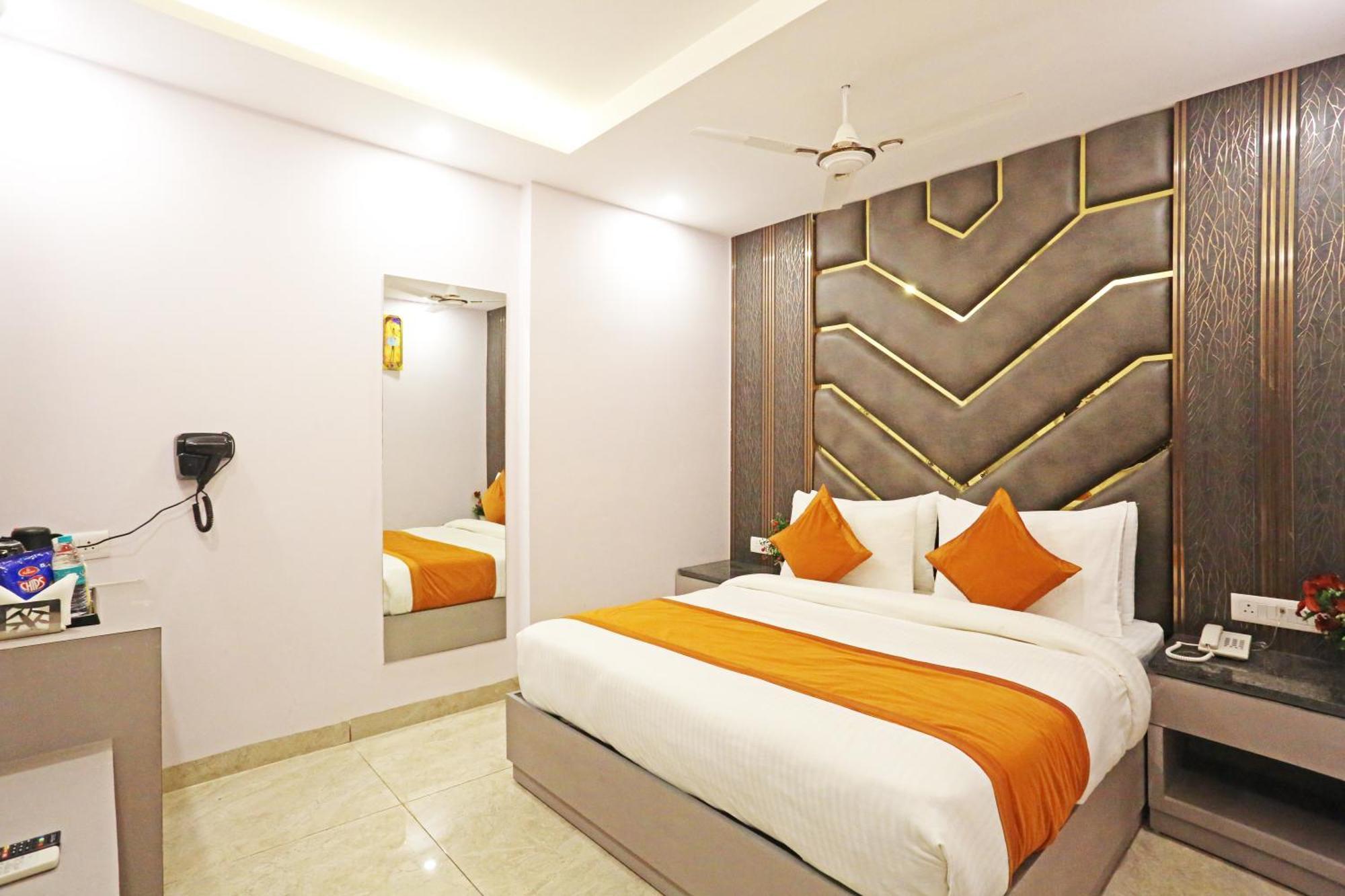Hotel Mayfair Just A Minute Away From New Delhi Railway Station And Connaught Place Zewnętrze zdjęcie