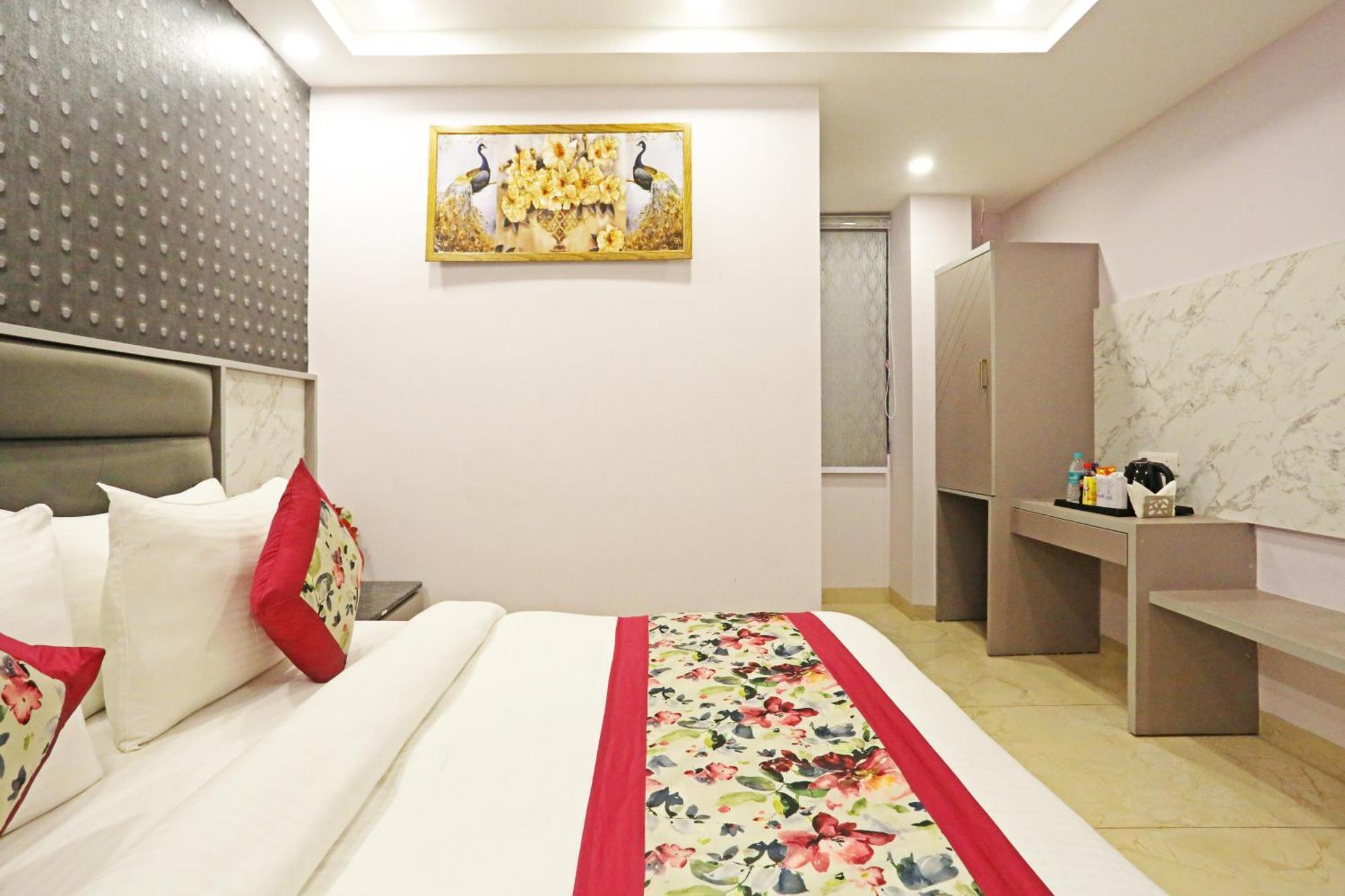 Hotel Mayfair Just A Minute Away From New Delhi Railway Station And Connaught Place Zewnętrze zdjęcie